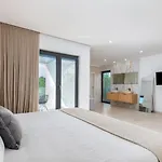 Luce By Villsy - With Pool, Sauna And Jacuzzi Villa *