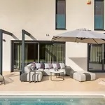 Luce By Villsy - With Pool, Sauna And Jacuzzi Kirmenjak