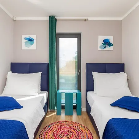 Villa Luce By Villsy - With Heated Pool, Sauna And Jacuzzi Kirmenjak