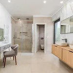 Villa Luce By Villsy - With Pool, Sauna And Jacuzzi