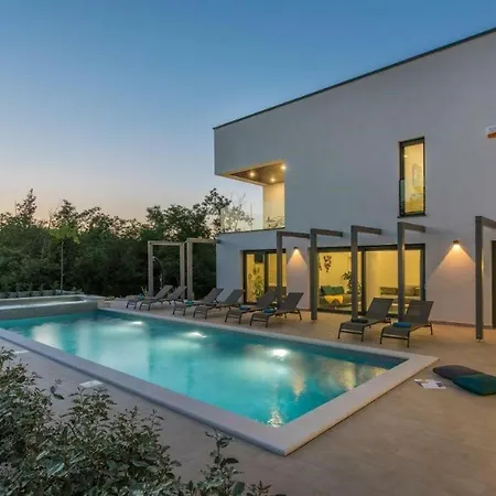 Villa Luce Kirmenjak