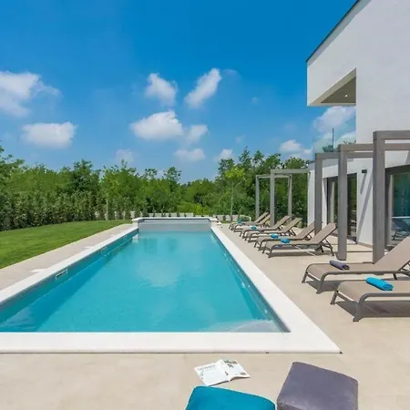 Villa Luce