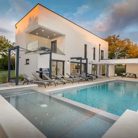 Вилла Luce By Villsy - With Pool, Sauna And Jacuzzi