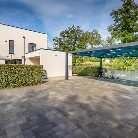 Luce By Villsy - With Pool, Sauna And Jacuzzi
